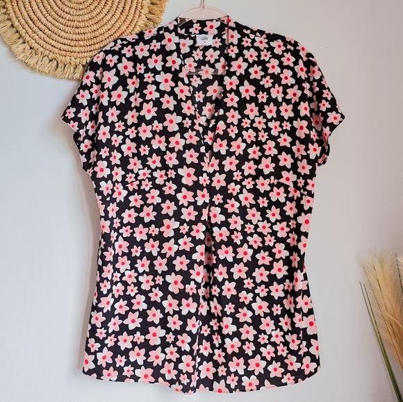CAbi, Harmony Black Pink Floral V-Neck Oversized Blouse Top, Size Medium - Picture 2 of 11